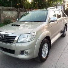 Toyota Hilux SR5 2012 for Sale