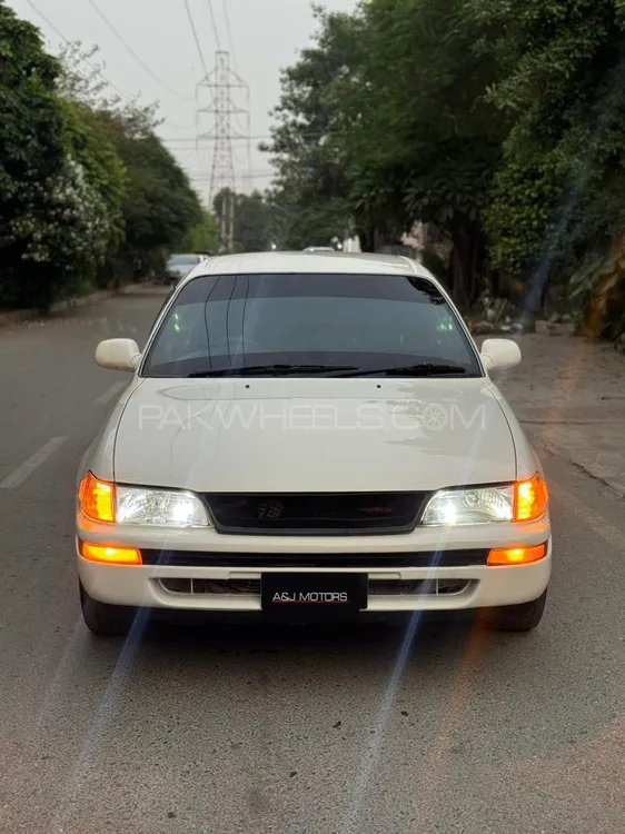 Toyota Corolla 2001 for Sale in Lahore Image-1