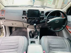 Toyota Hilux SR5 2009 for Sale