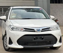 Toyota Corolla Axio Hybrid 1.5 2021 for Sale