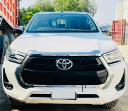 Toyota Hilux Revo V Automatic 2.8 2022 for Sale