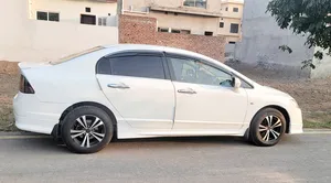 Honda Civic VTi Oriel 1.8 i-VTEC 2011 for Sale