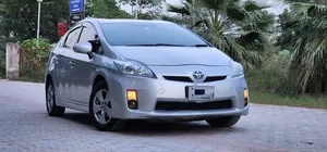 Toyota Prius G 1.8 2011 for Sale