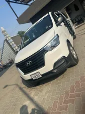 Hyundai Grand Starex GL 2021 for Sale