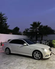 Mercedes Benz E Class E200 2010 for Sale