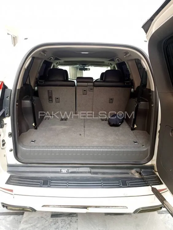 Toyota Prado 2012 for Sale in Lahore Toyota Prado 2012 for Sale in Lahore Image-7