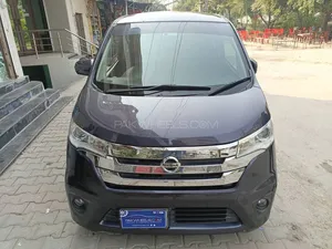 Nissan Dayz Highway Star G 2014 for Sale