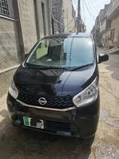 Nissan Dayz J 2015 for Sale