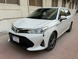 Toyota Corolla Axio Hybrid 1.5 2018 for Sale