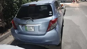 Toyota Vitz F 1.0 2012 for Sale