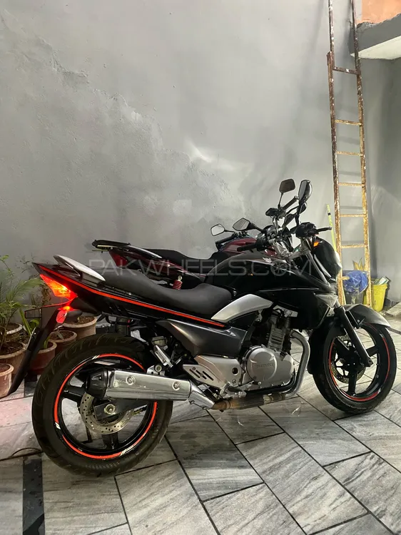 Suzuki Inazuma 2016 for Sale Suzuki Inazuma 2016 for Sale Image-4