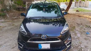 Toyota Sienta G 2016 for Sale