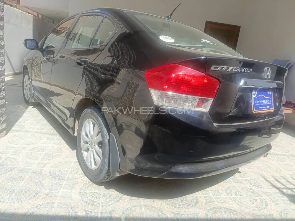 Honda City 2014 for Sale in Karachi Honda City 2014 for Sale in Karachi Image-5