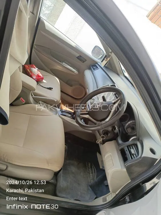 Honda City 2014 for Sale in Karachi Honda City 2014 for Sale in Karachi Image-9