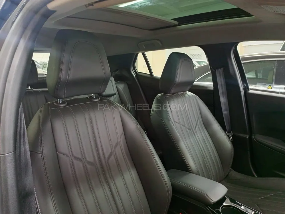 Peugeot 2008 2023 for Sale in Islamabad Peugeot 2008 2023 for Sale in Islamabad Image-10