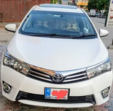 Toyota Corolla Altis Grande X CVT-i 1.8 Beige Interior 2014 for Sale