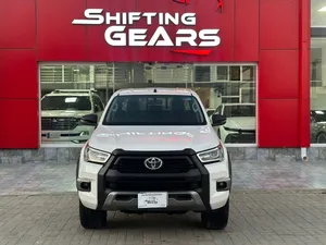 Toyota Hilux Revo V Automatic 2.8 2022 for Sale