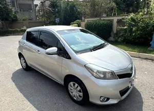 Toyota Vitz Jewela 1.0 2013 for Sale