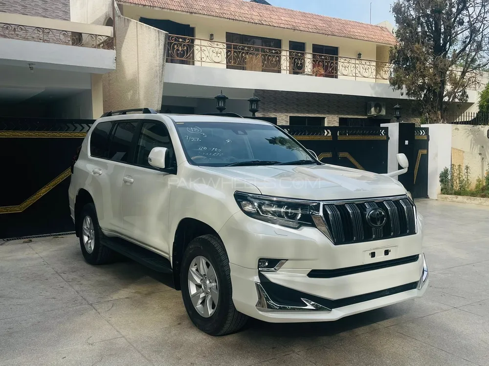 Toyota Prado 2018 for Sale in Islamabad Image-1