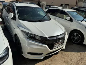 Honda Vezel Hybrid Z 2015 for Sale