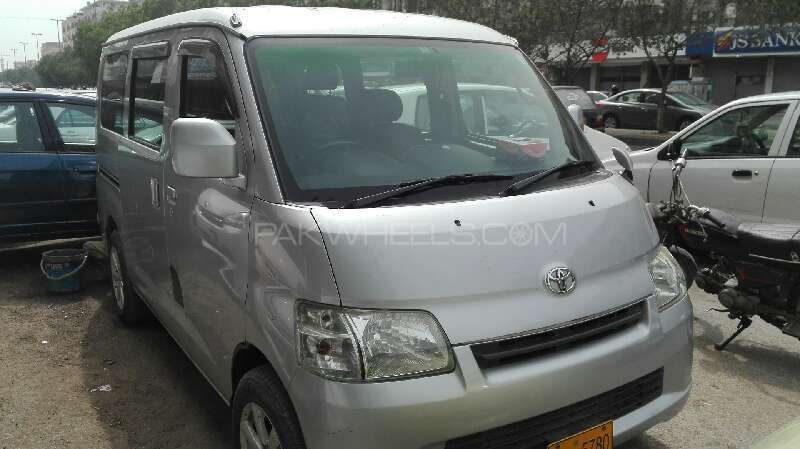 Toyota Town Ace 2007 for Sale in Karachi Image-1
