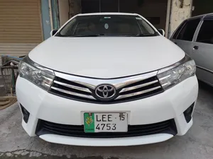 Toyota Corolla Altis Grande CVT-i 1.8 2015 for Sale