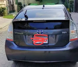 Toyota Prius G LED Edition 1.8 2011 for Sale