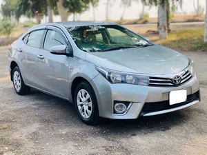 Toyota Corolla GLi 1.3 VVTi 2015 for Sale