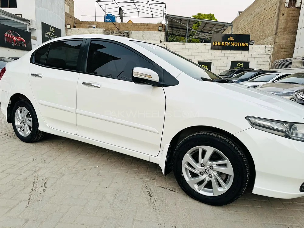 ہونڈا سٹی 2020 for Sale in کراچی ہونڈا سٹی 2020 for Sale in کراچی Image-2