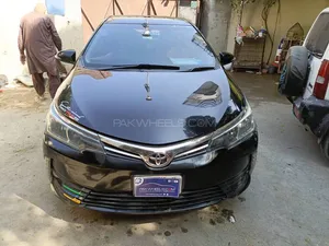 Toyota Corolla Altis CVT-i 1.8 2014 for Sale