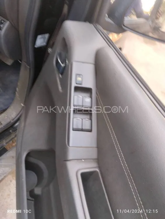 نسان نوارا 2013 for Sale in کراچی نسان نوارا 2013 for Sale in کراچی Image-12