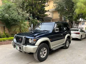 Mitsubishi Pajero Exceed 3.5 1992 for Sale