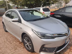 Toyota Corolla Altis Grande CVT-i 1.8 2017 for Sale