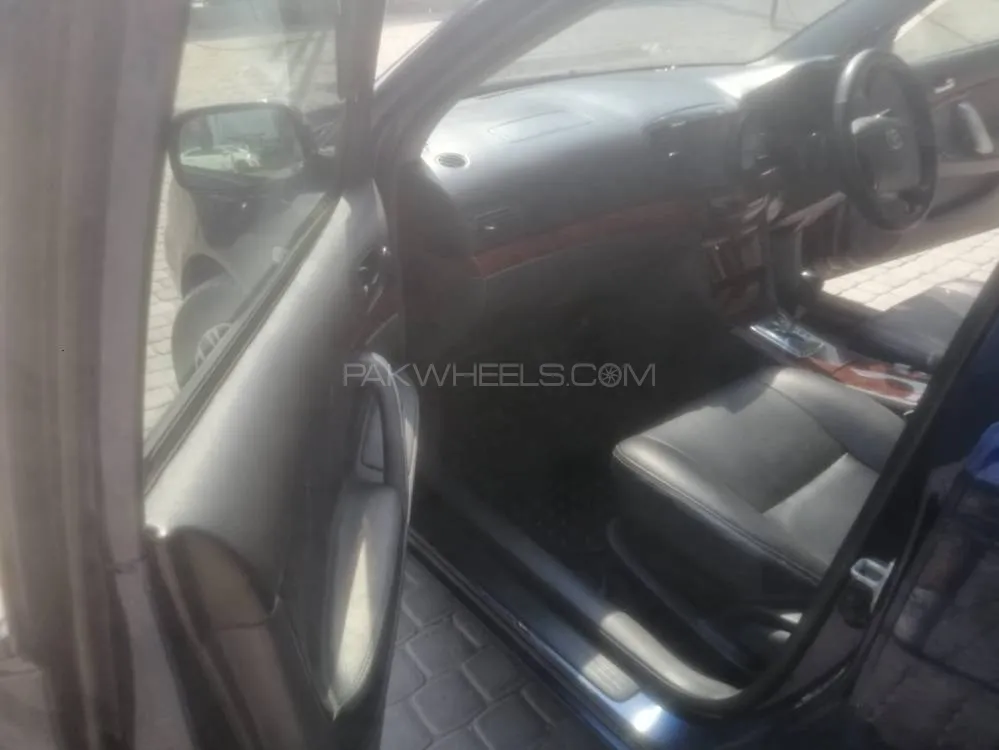 Toyota Premio 2006 for Sale in Peshawar Toyota Premio 2006 for Sale in Peshawar Image-15