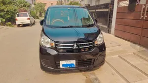 Mitsubishi Ek Wagon E 2019 for Sale