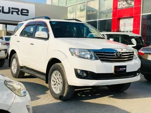 Toyota Fortuner 2.7 VVTi 2015 for Sale