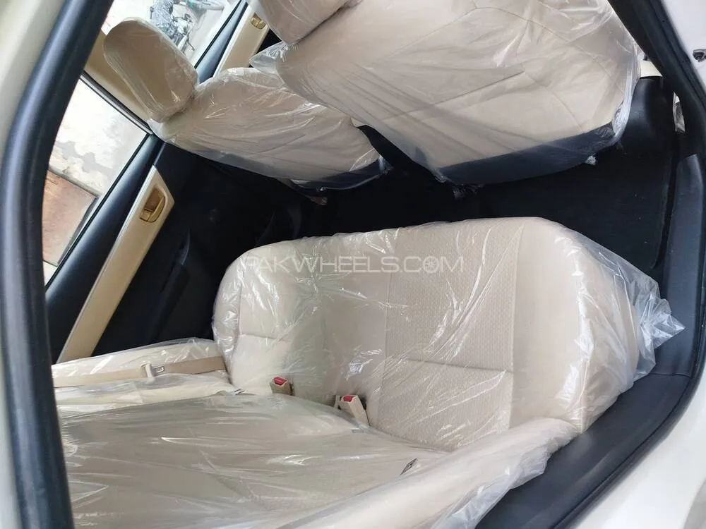 Toyota Corolla 2019 for Sale in Karachi Toyota Corolla 2019 for Sale in Karachi Image-11