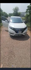 Honda Vezel Hybrid X 2015 for Sale