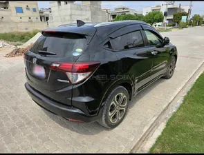 Honda Vezel Hybrid Z Honda Sensing  2016 for Sale