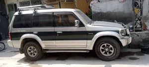 Mitsubishi Pajero Super Exceed 3.0 1986 for Sale