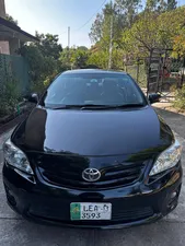 Toyota Corolla Altis SR Cruisetronic 1.6 2013 for Sale