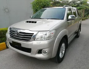 Toyota Hilux Invincible 2012 for Sale