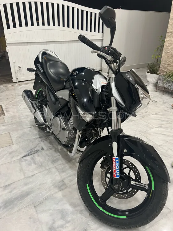 Suzuki Inazuma 2016 for Sale Suzuki Inazuma 2016 for Sale Image-3