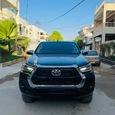 Toyota Hilux Revo V Automatic 2.8 2021 for Sale