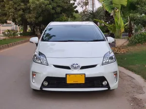 Toyota Prius G Touring Selection Leather Package 1.8 2014 for Sale