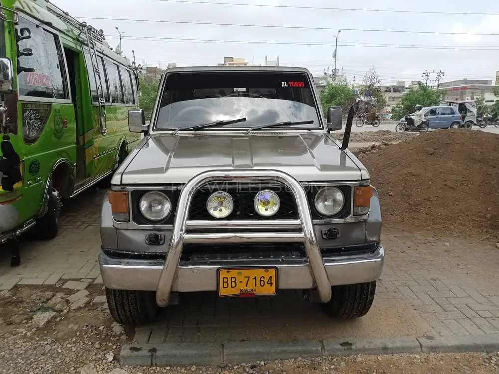 Toyota Land Cruiser 1987 for Sale in Karachi Image-1