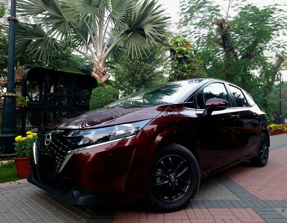 Nissan Note 2021 for Sale in Lahore Nissan Note 2021 for Sale in Lahore Image-2