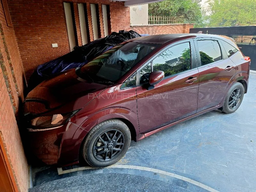 Nissan Note 2021 for Sale in Lahore Nissan Note 2021 for Sale in Lahore Image-15