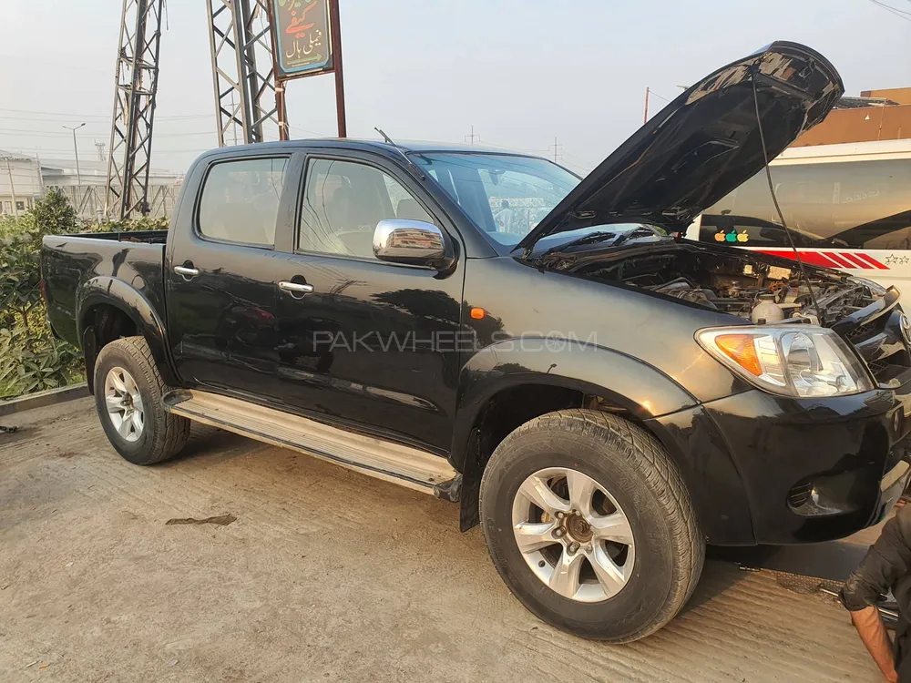 Toyota Hilux 2007 for Sale in Rawalpindi Image-1