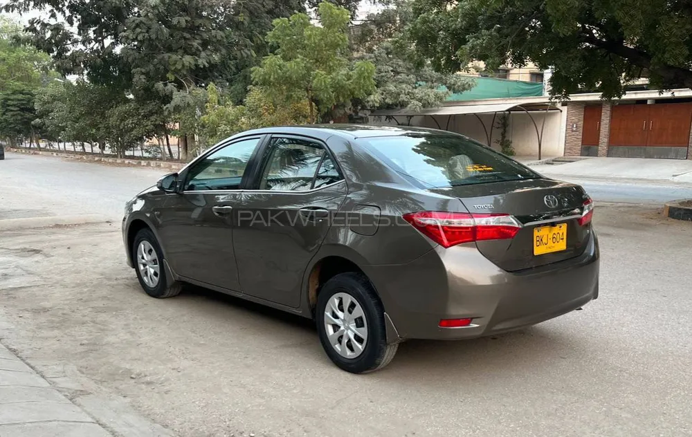 Toyota Corolla 2017 for Sale in Karachi Toyota Corolla 2017 for Sale in Karachi Image-5